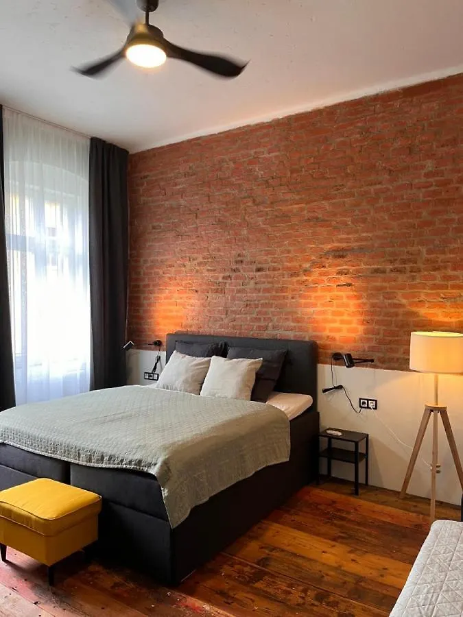 Four Rooms Carlsbad Authentic Karlovy Vary